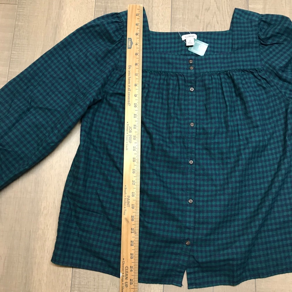 L.L. Bean Flannel Shirt Womens Size M Green Squareneck Top Whisperweight Cottage - Picture 10 of 11